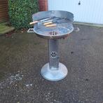 BBQ met toebehoren, Ophalen