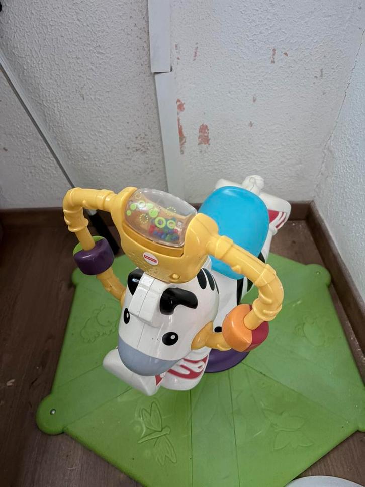 Jouet Fisher Price – Zèbre sauteur interactif, Kinderen en Baby's, Speelgoed | Buiten | Opblaasfiguren, Zo goed als nieuw, Ophalen