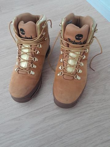 Timberland dames hikers  maat = 39.5  beschikbaar voor biedingen
