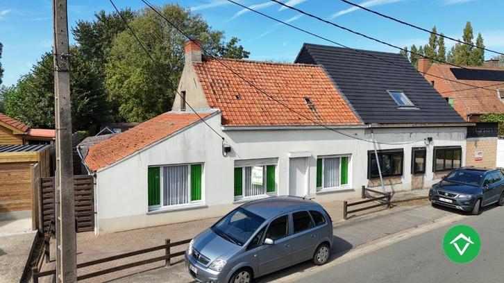 woning met veel potentieel te Vladslo, Immo, Huizen en Appartementen te koop, Provincie West-Vlaanderen, 200 tot 500 m², Hoekwoning