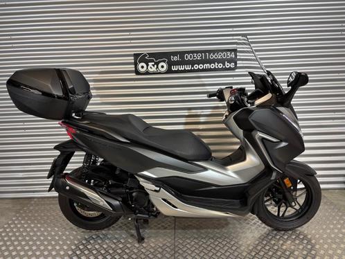 Honda Forza 300 ABS 18KW + Garantie + GRATIS onderhoud!, Motoren, Motoren | Honda, Bedrijf, Scooter, 12 t/m 35 kW, 1 cilinder