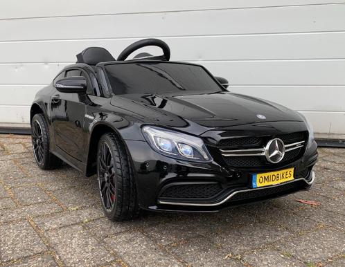 Mercedes C63s AMG zwart 12v afstandsbediening Leder/ rubberb, Kinderen en Baby's, Speelgoed | Buiten | Accuvoertuigen, Nieuw, Ophalen of Verzenden