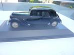 1/43 Citroen Avant-Traction in plexibox, Ophalen of Verzenden, Zo goed als nieuw, Auto, Overige merken
