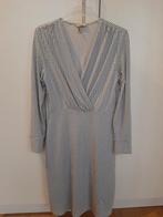 Wit-zwart kleedje H&M, Kleding | Dames, Jurken, H&M, Wit, Ophalen of Verzenden, Zo goed als nieuw