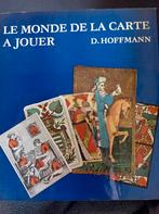 Livre "Le monde de la carte à jouer", Hobby & Loisirs créatifs, Jeux de société | Jeux de cartes, Comme neuf, Enlèvement ou Envoi