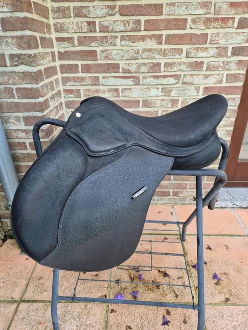 VZH zadel Wintec 2000 16.5', Dieren en Toebehoren, Paarden en Pony's | Hoofdstellen en Tuigage, Gebruikt, Recreatie, Ophalen of Verzenden