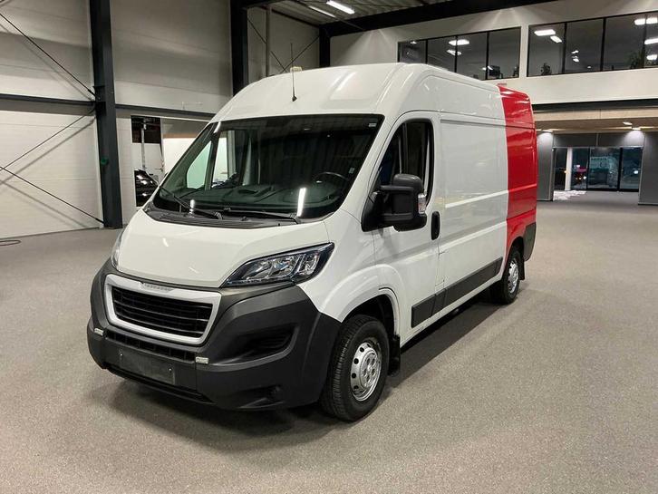 Peugeot Boxer | 2.2 BlueHDi | 330 L2H2 | 140 pk | 2020, Auto's, Bestelwagens en Lichte vracht, Bedrijf, Peugeot, Overige brandstoffen