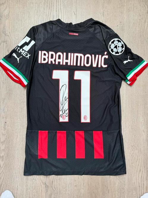 Gesigneerd shirt Zlatan Ibrahimovic, Collections, Articles de Sport & Football, Neuf, Maillot, Enlèvement ou Envoi