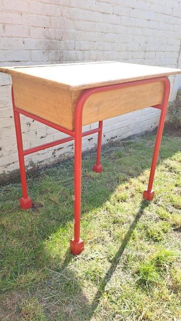 Retro school bureau, Enlèvement, Comme neuf