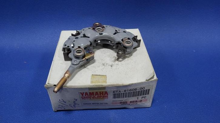 Yamaha 6TA-81606-00 gelijkrichter dynamo, Motoren, Onderdelen | Yamaha, Nieuw, Ophalen of Verzenden