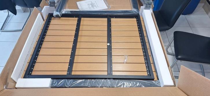Teakhouten aluminium tafel 140 cm op 9p cm NIEUW!!, Tuin en Terras, Tuinhekken en Hekwerk, Nieuw, Aluminium, Ophalen