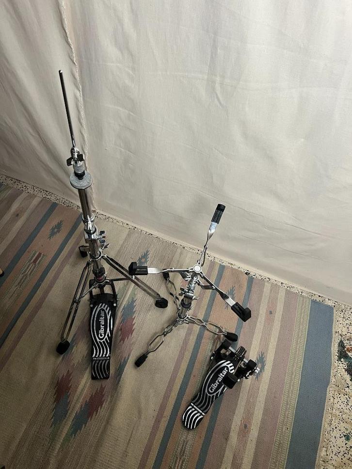 Driedelige drumhardware set, Muziek en Instrumenten, Drumstellen en Slagwerk, Gebruikt, Overige merken, Ophalen