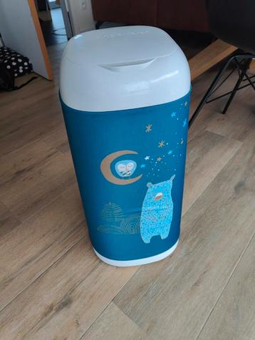 Pampervuilbak Angelcare met nieuwe vulling beschikbaar voor biedingen