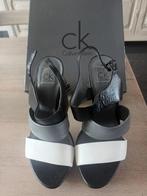 Open hakschoen Calvin Klein maat 38, Ophalen of Verzenden, Zo goed als nieuw, Zwart