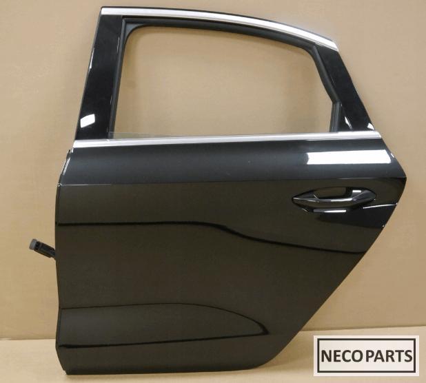 AUDI A3 8Y ACHTERDEUR LINKS ORIGINEEL KLEUR LY9T SEDAN, Auto-onderdelen, Carrosserie, Achterklep, Audi, Achter, Gebruikt, Ophalen of Verzenden