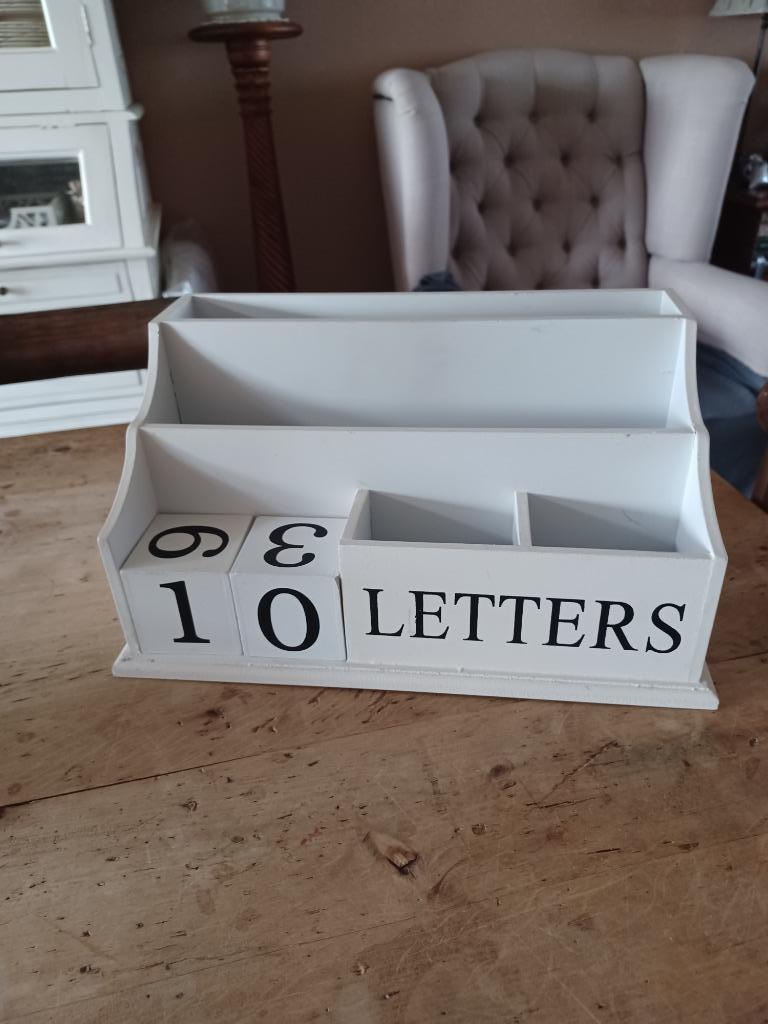 ZHYUAN Bureau-organizer, doe-het-zelf boekenplanken, tijdschriftenhouder voor catalogus, archiefverzamelaar, doe-het-zelf boekenplanken met 4 vakken, catalogusverzamelaar voor boeken, boekenstandaard