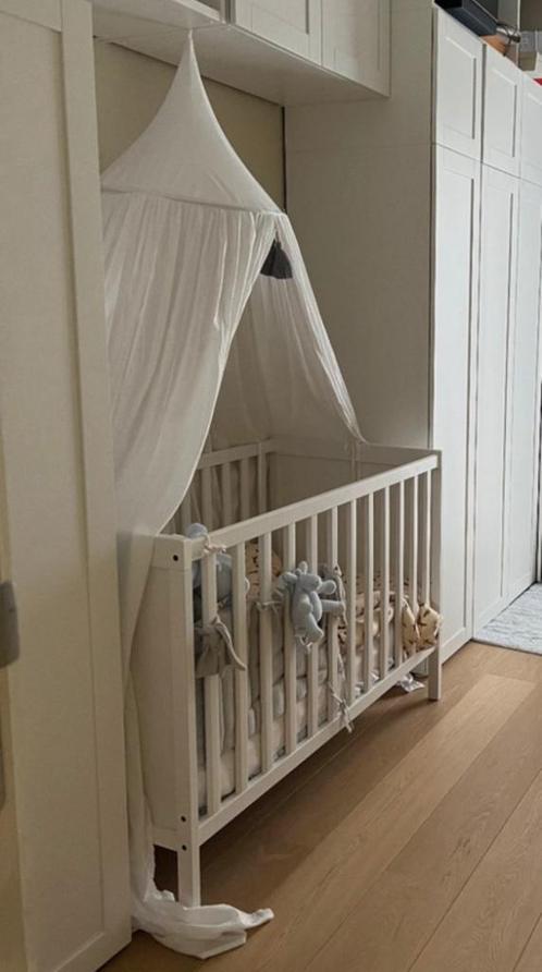 SUNDVIK IKEA BABY BED, Huis en Inrichting, Slaapkamer | Bedden, Zo goed als nieuw, Eenpersoons, 70 cm of minder, Overige maten