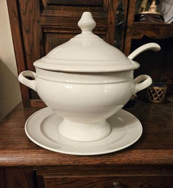 Soepterrine / soupiere. Jaren 1950-1960. beschikbaar voor biedingen