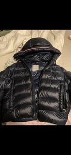 Moncler jas donker blauw, Kleding | Heren, Jassen | Winter, Moncler, Ophalen of Verzenden, Zo goed als nieuw, Maat 48/50 (M)