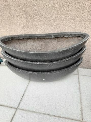 Bloembakken ovaal en decoratie  ! BEKIJK DE FOTO'S  beschikbaar voor biedingen