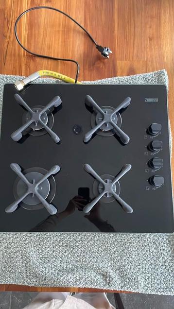 Zanussi GAS kookplaat  ZGO63414BA 58 cm 4 kookzones beschikbaar voor biedingen