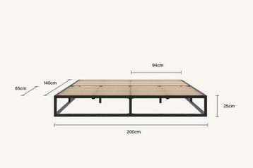 Metalen bed, 140200 - Emma beschikbaar voor biedingen