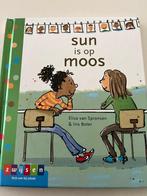 Kinderboek 'Sun is op Moos' - Zeer goede staat!, Non-fictie, Zo goed als nieuw, Elisa van Spronsen, Verzenden