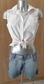 Damesjeansshort in heel goede staat, M, Kleding | Dames, Spijkerbroeken en Jeans, Monday, Blauw, Nieuw, Ophalen of Verzenden