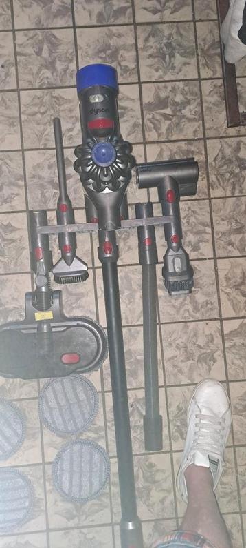 Dyson v7  beschikbaar voor biedingen