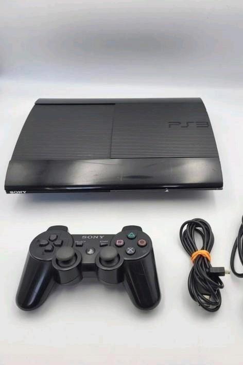 PS3 Ultra Slim 500 GB met alle kabels - Controller, Games en Spelcomputers, Spelcomputers | Sony PlayStation 3, Gebruikt, Slim