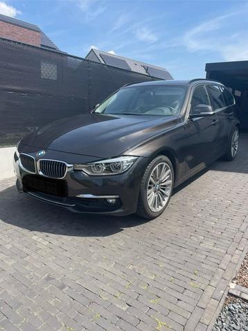 Bmw 320i Touring Luxury Line in zeer goede staat beschikbaar voor biedingen