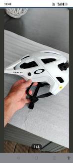 Oakley DRT5 mips, Fietsen en Brommers, Ophalen of Verzenden, Zo goed als nieuw
