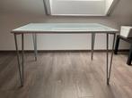 Te koop :  tafel met mat glazen blad., 100 à 150 cm, Jusqu'à deux personnes, Rectangulaire, Modern