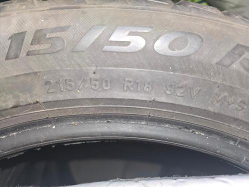 winterbanden Sottozero 3 - 215 50 R18 van Seat Ateca, Auto-onderdelen, Banden en Velgen, Band(en), Winterbanden, 18 inch, 215 mm