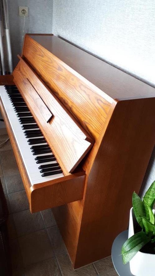 Piano, Muziek en Instrumenten, Piano's, Gebruikt, Piano, Bruin, Ophalen