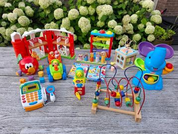 Speelgoedset (12 stuks) voor baby's - peuters beschikbaar voor biedingen
