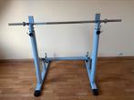 Squat/bench rack + bar 10kg, Sports & Fitness, Équipement de fitness, Enlèvement, Utilisé