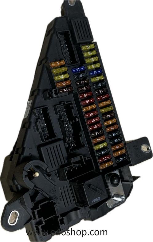 ZEKERINGKAST BMW E61 525D 2008, Auto-onderdelen, Elektronica en Kabels, BMW, Gebruikt, Ophalen of Verzenden