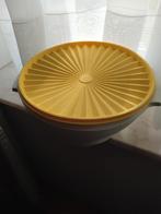 Tupperware saladekom, Huis en Inrichting, Keuken | Tupperware, Ophalen, Zo goed als nieuw, Crème