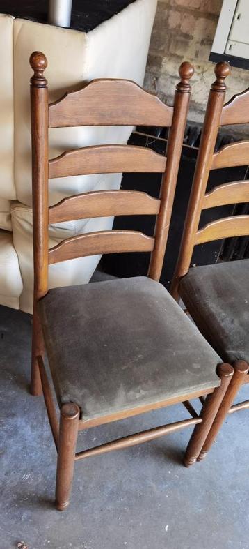 Chaises salle à manger en chêne beschikbaar voor biedingen