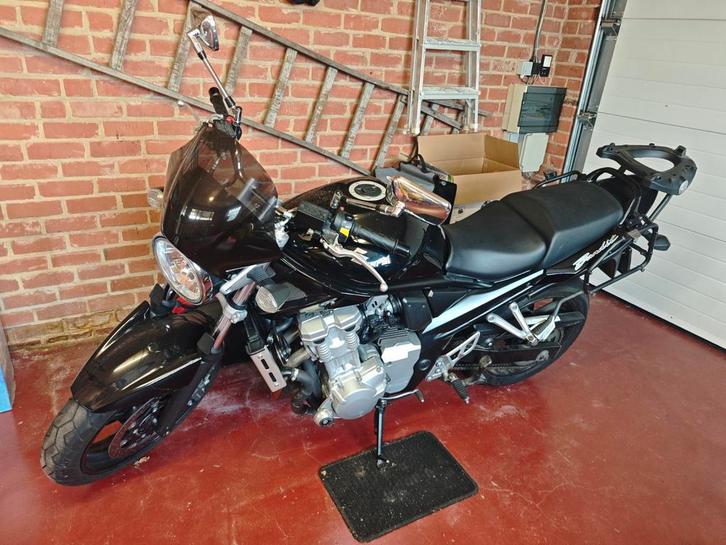 Suzuki Bandit 650 (2009) – 35.823 km – Sinds 2015 in bezit., Motoren, Motoren | Suzuki, Particulier, Ophalen