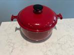 Le Creuset hoge La Mama 20 cm in heel goede staat, Huis en Inrichting, Gietijzer, Ophalen of Verzenden, Zo goed als nieuw, Keramische plaat