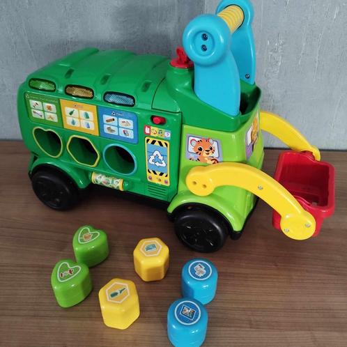 Vtech Sorteer & Leer Recycletruck (zo goed als nieuw), Enfants & Bébés, Jouets | Vtech, Neuf, Enlèvement