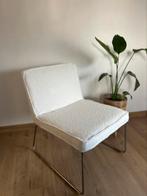 Moderne designstoel in bouclé-stof, Ophalen