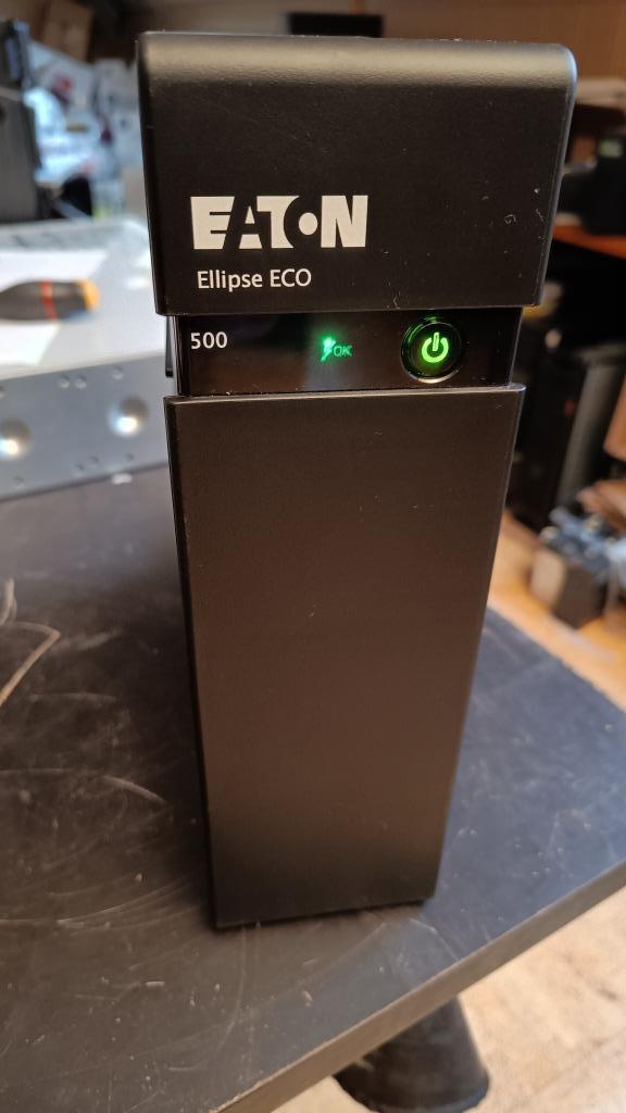 UPS EATON ELLIPSE ECO 500VA/300W-nieuw batterij, Computers en Software, Noodvoedingen (UPS), Refurbished, Verzenden