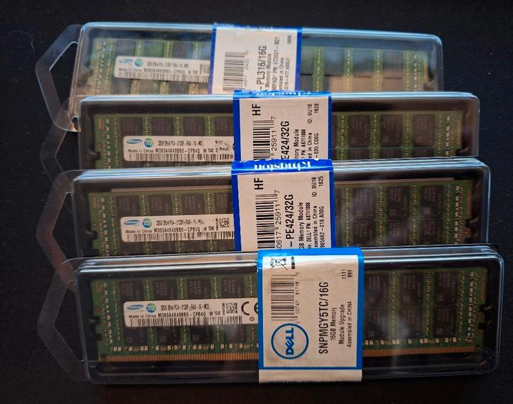 128GB DDR4 ECC Registered geheugen (4x32GB), Informatique & Logiciels, Mémoire RAM, Utilisé, Serveur, 32 GB, DDR4, Enlèvement ou Envoi