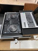 Roland dj tafel incl flycase, Muziek en Instrumenten, Ophalen of Verzenden, Zo goed als nieuw