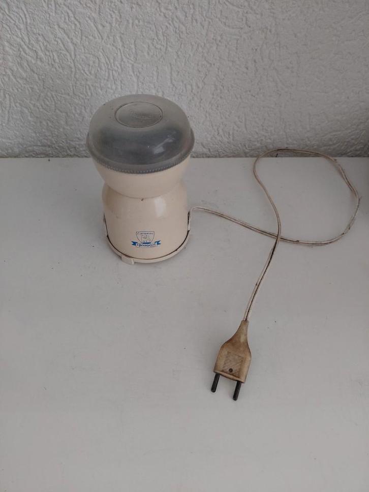 Antieke peugeot koffiemolen, Antiquités & Art, Curiosités & Brocante, Enlèvement ou Envoi