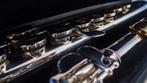 Flûte traversière Yamaha or et argent, Muziek en Instrumenten, Blaasinstrumenten | Dwarsfluiten en Piccolo's, Verzenden, Zo goed als nieuw