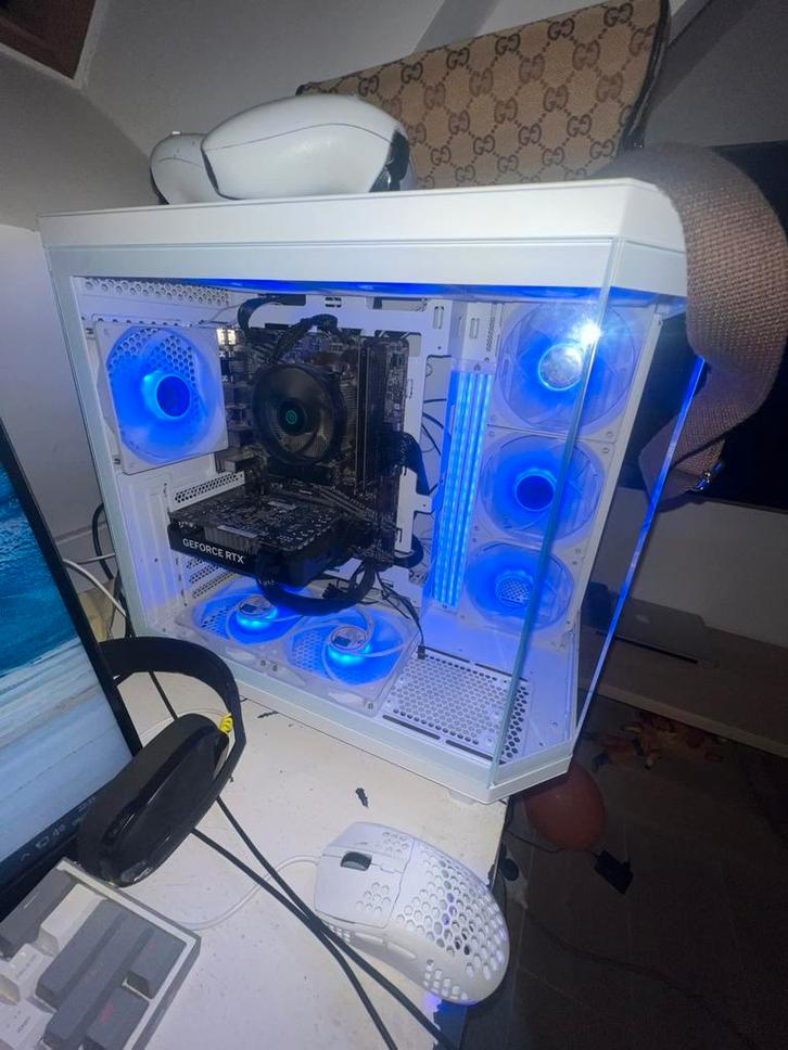 PC gamer rtx 4060 Ryzen 5 5500 + Logitech g435 koptelefoon, Computers en Software, Desktop Pc's, SSD, Gaming